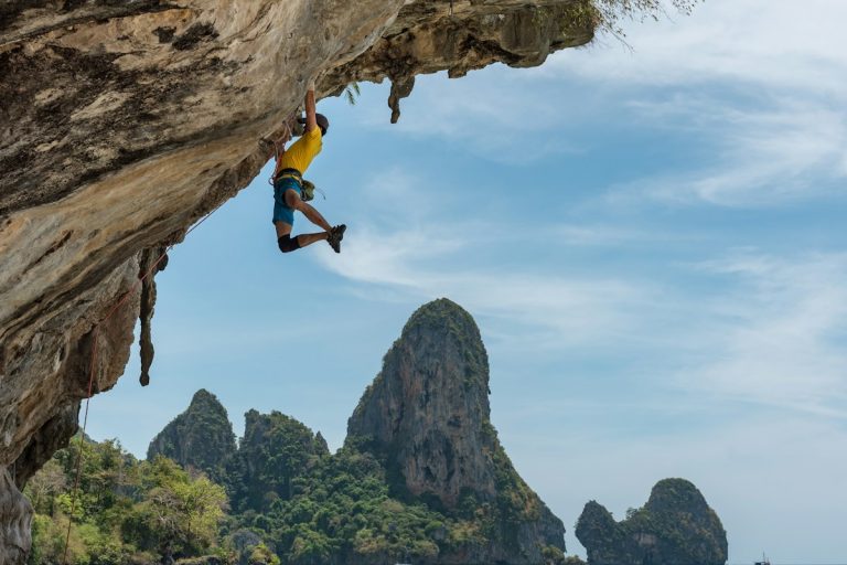 Best Approach Shoes for Climbing & Hiking: Top Picks Reviewed