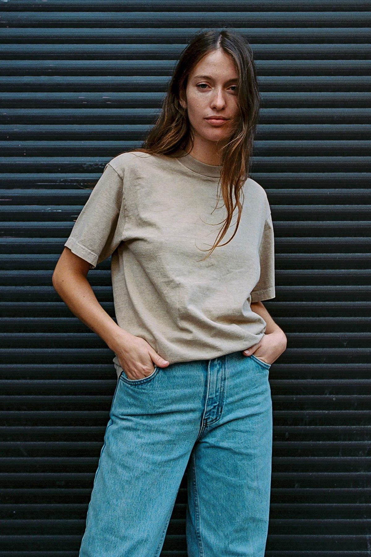 Los Angeles Apparel 1801 T-shirt color and styling inspiration for travel