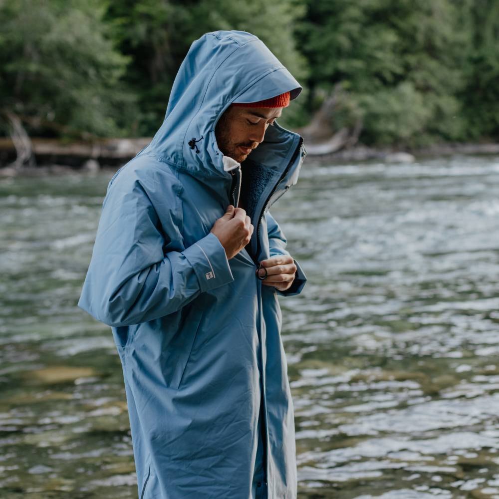 Red Equipment waterproof insulated changing robe in Alpine Blue